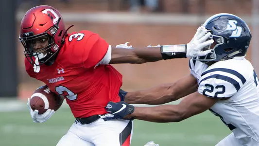 A photo of Aris Hilliard against San Diego
