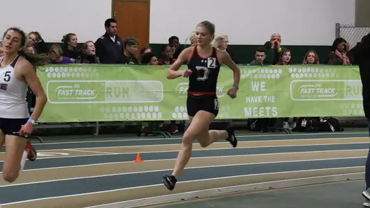 A photo of Liz Simms in the 600m