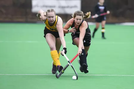 Valerie Hajek vs App