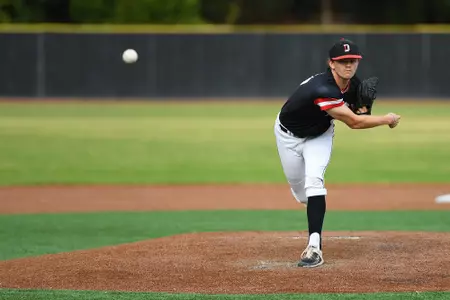Peaden pitching