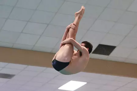 Sheldon diving 22-23