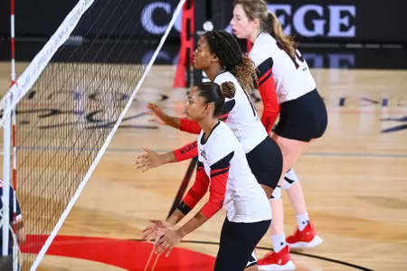 Davidson takes on Dayton in A-10 women’s volleyball action at Belk Arena on Friday, October 13, 2023 in Davidson, North Carolina. Tim Cowie/DavidsonPhotos.com