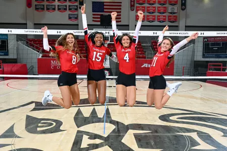 Davidson women’s volleyball pose for photos on media day at the Baker Sports Complex on Monday, August 14, 2023 in Davidson, North Carolina. Tim Cowie/DavidsonPhotos.com