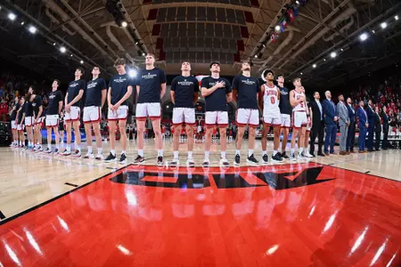 MBB 2023-24 Team Pregame during the national anthem