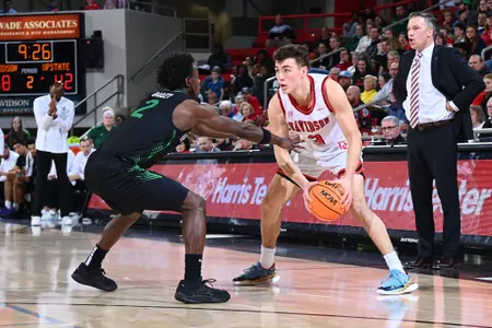 Davidson takes on USC Upstate in non-conference men’s basketball action at Belk Arena on Thursday, December 21, 2023 in Davidson, North Carolina. Tim Cowie/DavidsonPhotos.com