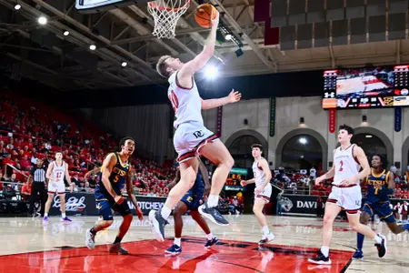 Davidson takes on ETSU in non-conference men’s basketball action at Belk Arena on Saturday, November 16, 2024 in Davidson, North Carolina. Credit - Tim Cowie/DavidsonPhotos.com
