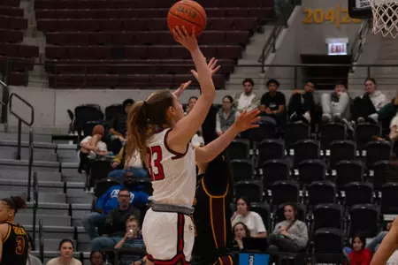 Elle Sutphin vs. Loyola