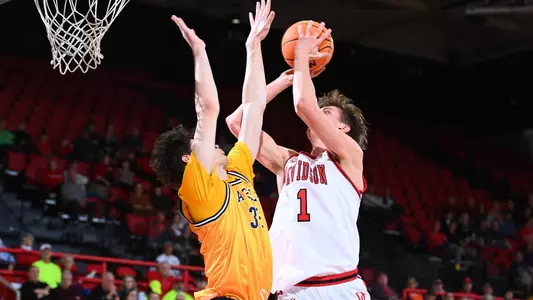Reed Bailey driving against La Salle