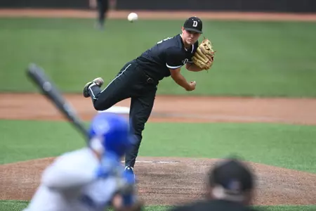 Bennett Flynn pitching in 2023