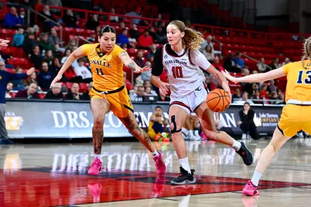 Millie Prior vs. La Salle
