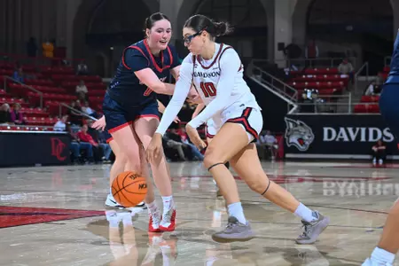 Davidson takes on Duquesne in A-10 women’s basketball action at Belk Arena on Wednesday, December 03, 2025 in Davidson, North Carolina. Credit - Tim Cowie/DavidsonPhotos.com