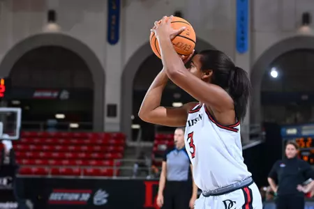 Jasmine Timmerson vs. Charlotte