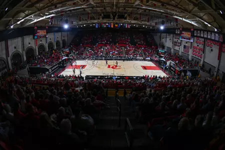 During an evening celebrating Stephen Curry, the Davidson Wildcats take on Duquesne in A-10 men’s basketball action at Belk Arena on Tuesday, December 30, 2025 in Davidson, North Carolina. Credit - Tim Cowie/DavidsonPhotos.com @tjcowie