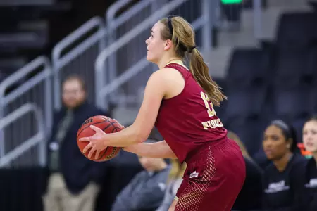 Poss tied for a team-high 13 points in the loss on Sunday