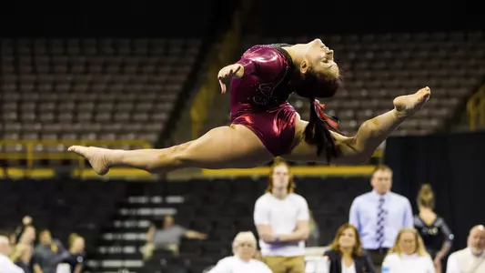 Maggie Laughlin - Floor - January 18, 2016
