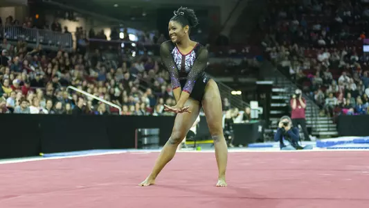 Lynnzee Brown Floor - February 10, 2019