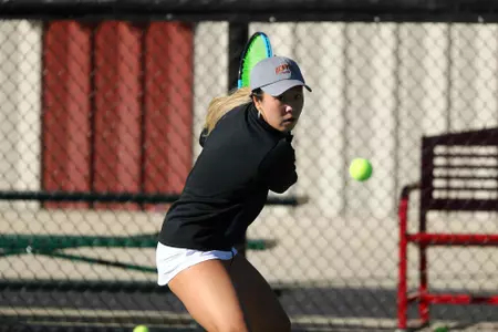 11 OCT 2021: The Denver Pioneers men’s and women’s tennis teams at Denver Tennis Park in Denver, CO. (C. Morgan Engel/Clarkson Creative Photography)