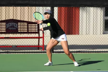 11 OCT 2021: The Denver Pioneers men’s and women’s tennis teams at Denver Tennis Park in Denver, CO. (C. Morgan Engel/Clarkson Creative Photography)