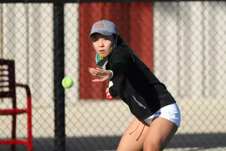 11 OCT 2021: The Denver Pioneers men’s and women’s tennis teams at Denver Tennis Park in Denver, CO. (C. Morgan Engel/Clarkson Creative Photography)