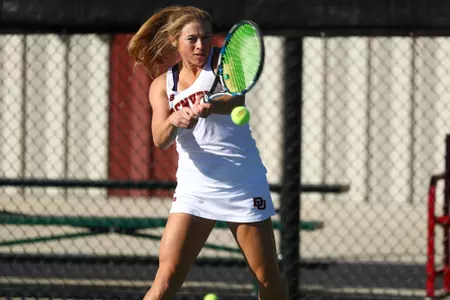 11 OCT 2021: The Denver Pioneers men’s and women’s tennis teams at Denver Tennis Park in Denver, CO. (C. Morgan Engel/Clarkson Creative Photography)
