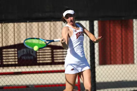 11 OCT 2021: The Denver Pioneers men’s and women’s tennis teams at Denver Tennis Park in Denver, CO. (C. Morgan Engel/Clarkson Creative Photography)