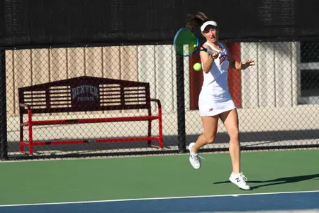 11 OCT 2021: The Denver Pioneers men’s and women’s tennis teams at Denver Tennis Park in Denver, CO. (C. Morgan Engel/Clarkson Creative Photography)