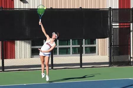 11 OCT 2021: The Denver Pioneers men’s and women’s tennis teams at Denver Tennis Park in Denver, CO. (C. Morgan Engel/Clarkson Creative Photography)