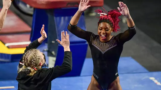 Lynnzee Brown Vault - April 2, 2021