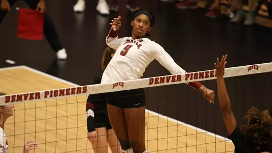 Denver Pioneers v Incarnate Word