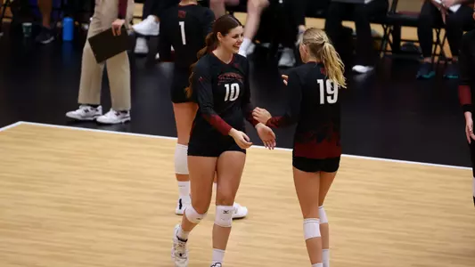 01 OCT 2022: The University of Denverâ??s womenâ??s volleyball team takes on Western Illinois at Hamilton Gymnasium in Denver, CO. Justin Tafoya/Clarkson Creative Photography