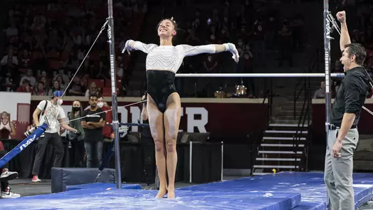 Mia Hebinck Bars - January 30, 2022