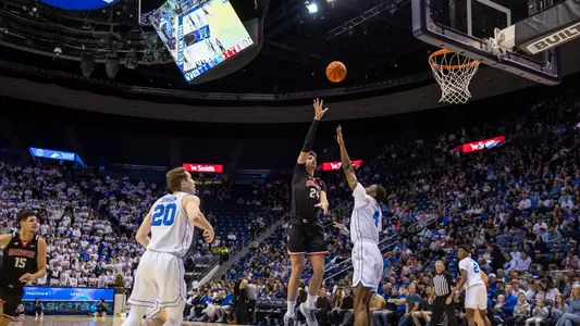 Isaiah Carr