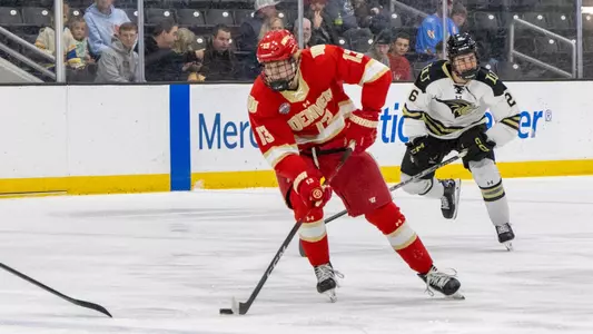 Hagen Burrows Lindenwood 2025 October 18 credit Elizabeth Boaz