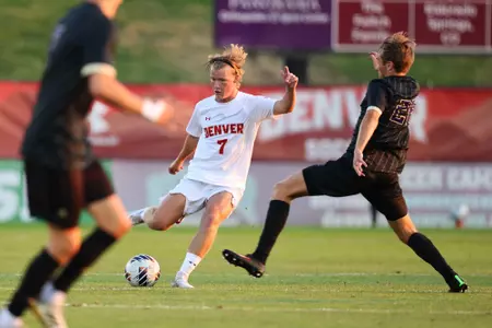 21 AUG 2025: The University of Denver takes on the University of Washington at University of Denver Soccer Stadium in Denver, CO. Jamie Schwaberow/Clarkson Creative Photography