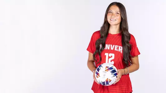 Luci Vincent 2025 Denver Women's Soccer Header