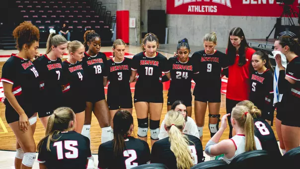 VB huddle