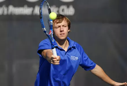 Bartosz Jozwiak partnered with Sven Kasper for a pair of wins in the Doubles A-Flight on Friday.