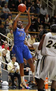 Keisha Hampton had 15 points in DePaul's loss to Purdue on Sunday.