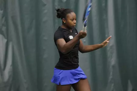 Gia McKnight went 1-1 in the Blue Singles Bracket on Friday