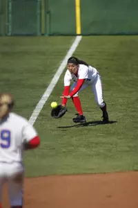 Samantha Dodd capped off a terrific week by going 3-for-3 with a home run in Sunday's 12-2 victory over Villanova.