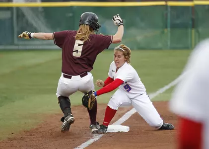 Lynsey Ciezki was terrific in the field and had two clutch RBIs in a 5-2 win over Rutgers Thursday.
