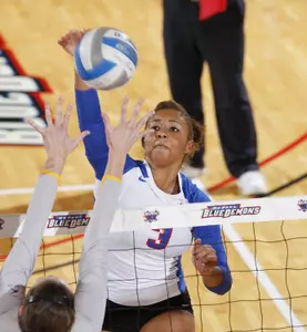 Sophomore Brianna Spruill notched four kills in the match