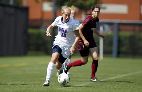 Ashleigh Goddard tallied a game-high four shots.