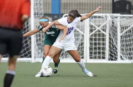 Kelly Blumberg scored the winning goal Sunday in DePaul's 1-0 nonconference win over Valparaiso.
