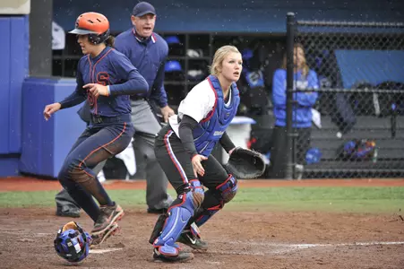 After leading DePaul to a series sweep of Providence, Staci Bonezek was named to the BIG EAST Honor Roll.