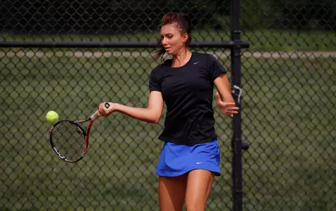 Sophomore Ana Vladutu