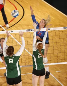 Callie Huebener notched a season-high eight kills against Creighton on Friday evening.