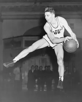 Dick Triptow was a captain of the 1943-44 Blue Demons who finished second at the NIT.
