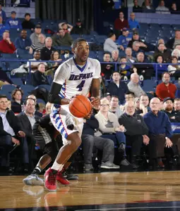 Myke Henry plays his final regular-season game Saturday against Seton Hall at Allstate Arena.