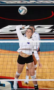 2018 DePaul Volleyball Team